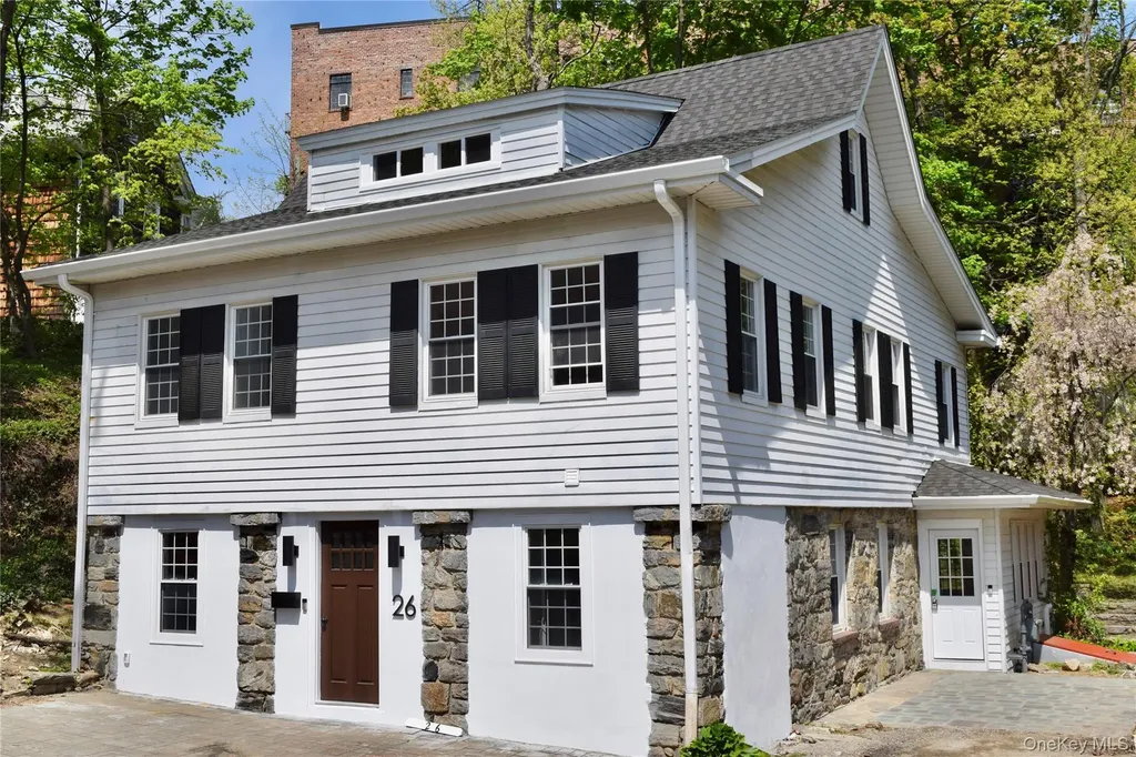 26 Latimer Bronxville NY 10708