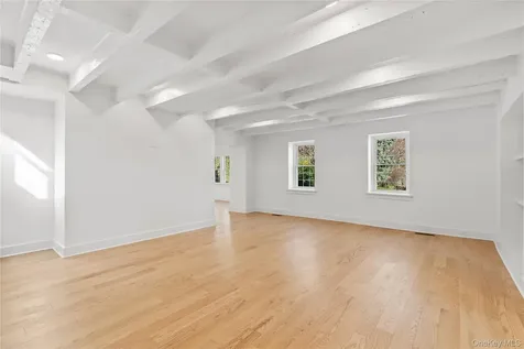 26 Latimer Bronxville NY 10708