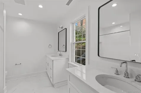 26 Latimer Bronxville NY 10708