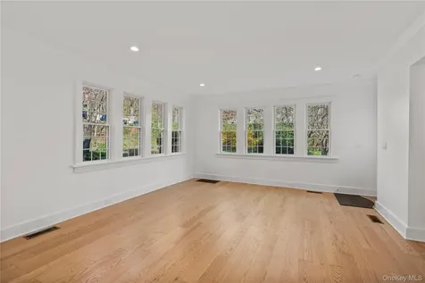 26 Latimer Bronxville NY 10708