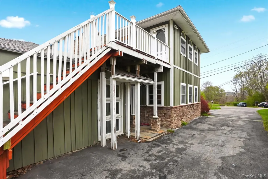 79 Hornbeck Road Poughkeepsie NY 12603