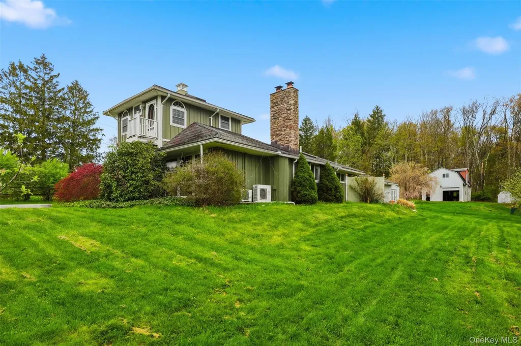 79 Hornbeck Road Poughkeepsie NY 12603