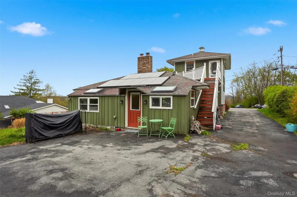79 Hornbeck Road Poughkeepsie NY 12603