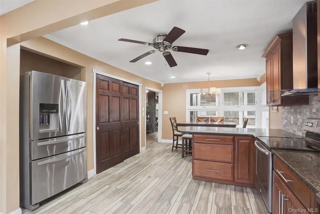 79 Hornbeck Road Poughkeepsie NY 12603
