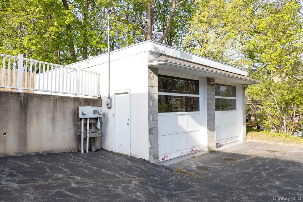 45 Orange Marlboro NY 12542