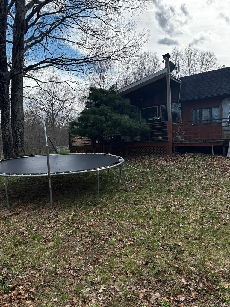 21 James Road Catskill NY 12414