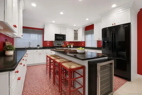 90 Eagle Valley Road Sloatsburg NY 10974