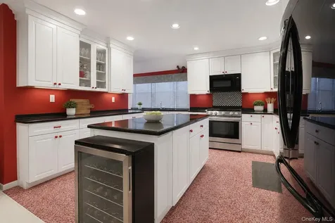 90 Eagle Valley Road Sloatsburg NY 10974