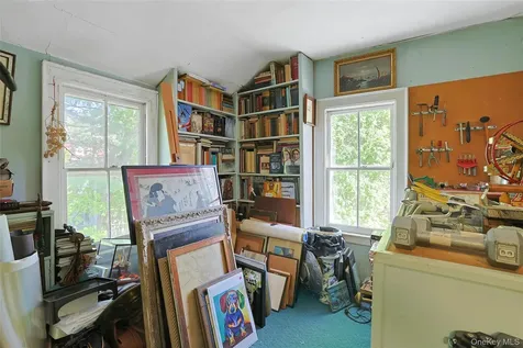 90 Eagle Valley Road Sloatsburg NY 10974