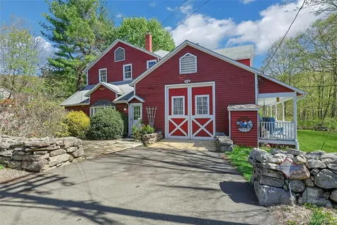 90 Eagle Valley Road Sloatsburg NY 10974