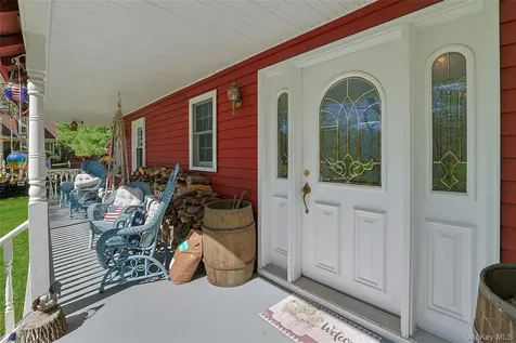 90 Eagle Valley Road Sloatsburg NY 10974