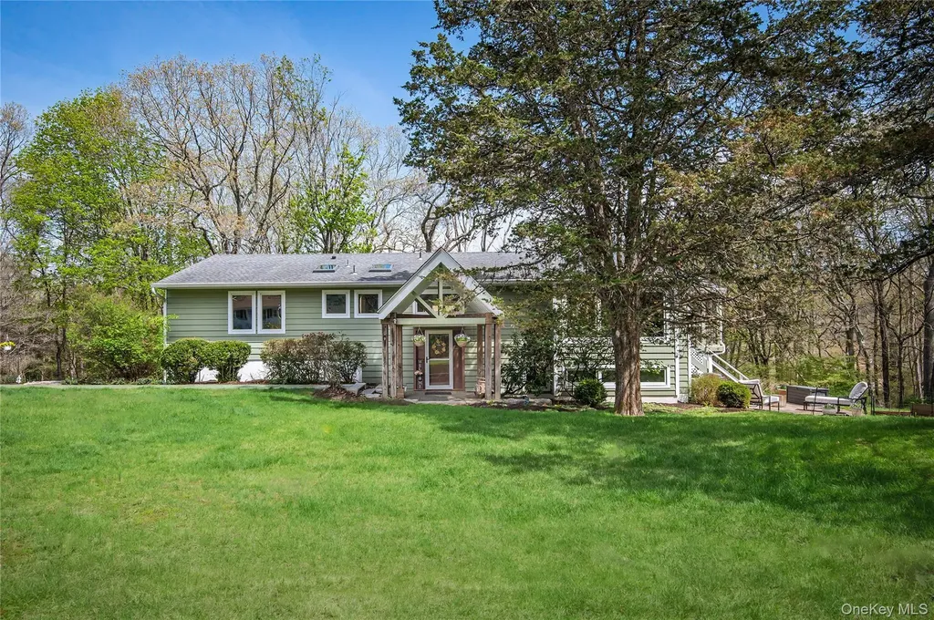 41 Cross Pond Road Pound Ridge NY 10576