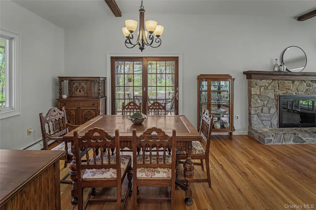 41 Cross Pond Road Pound Ridge NY 10576
