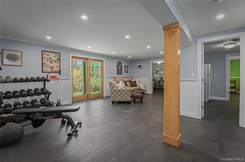 41 Cross Pond Road Pound Ridge NY 10576