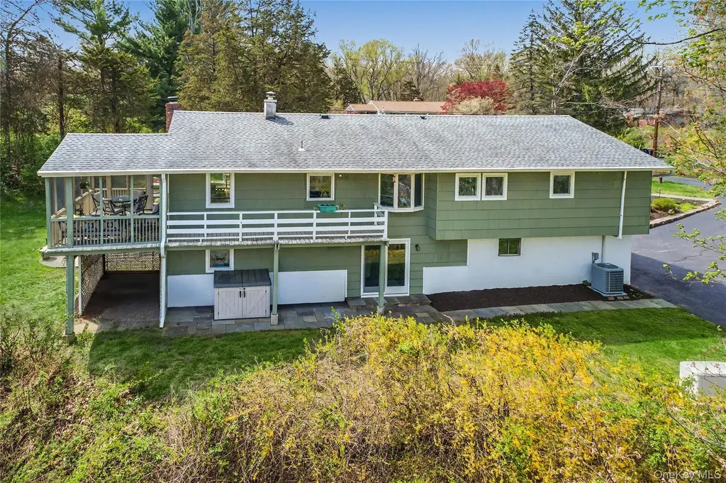 41 Cross Pond Road Pound Ridge NY 10576
