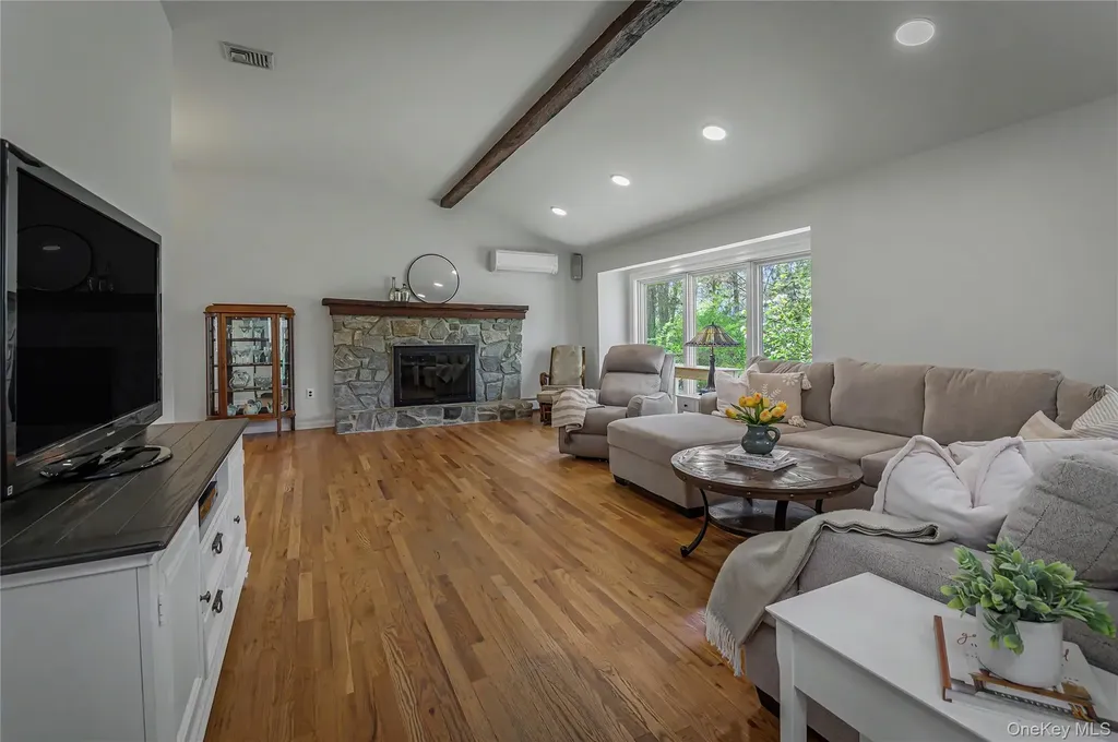 41 Cross Pond Road Pound Ridge NY 10576