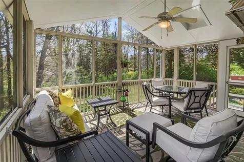 41 Cross Pond Road Pound Ridge NY 10576