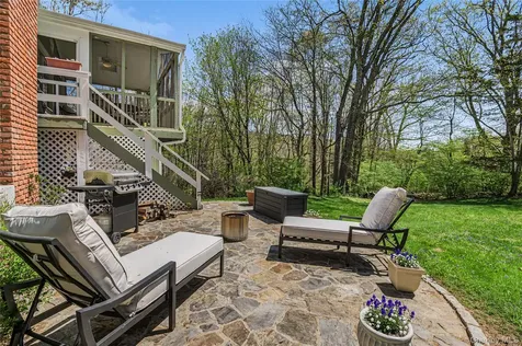 41 Cross Pond Road Pound Ridge NY 10576