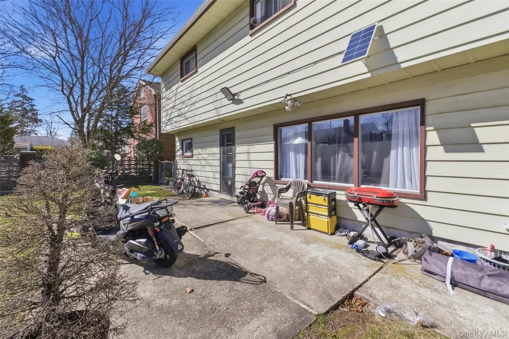 921 Edwards Boulevard Valley Stream NY 11580
