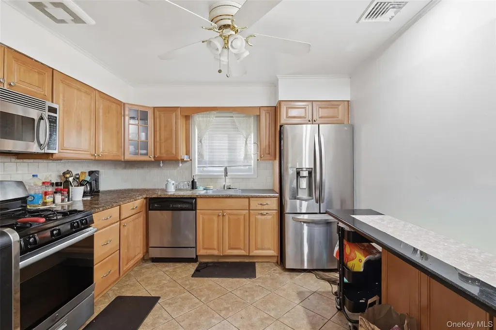 921 Edwards Boulevard Valley Stream NY 11580