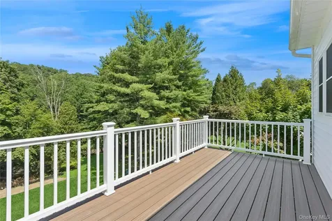 302 Washington Avenue Pleasantville NY 10570