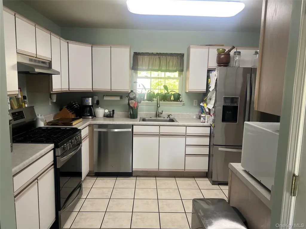 80 Excelsior Avenue Middletown NY 10940