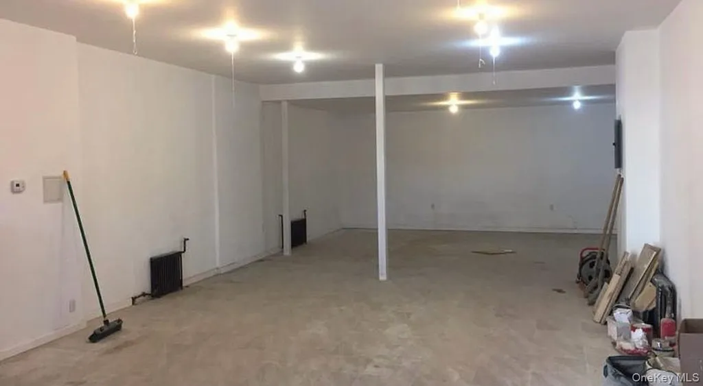 12214 18th Avenue Flushing NY 11356