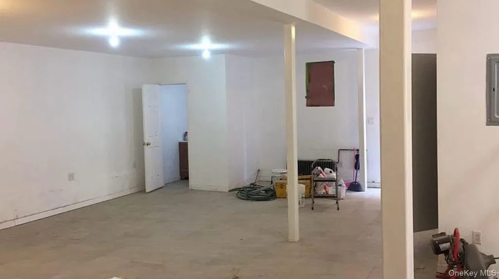 12214 18th Avenue Flushing NY 11356