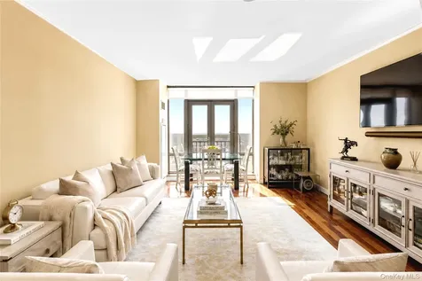 10 City Place White Plains NY 10601