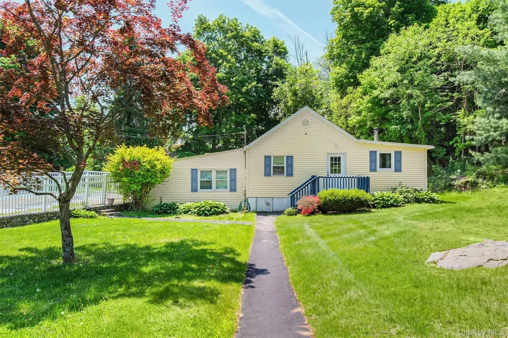 592 Long Pond Road Mahopac NY 10541