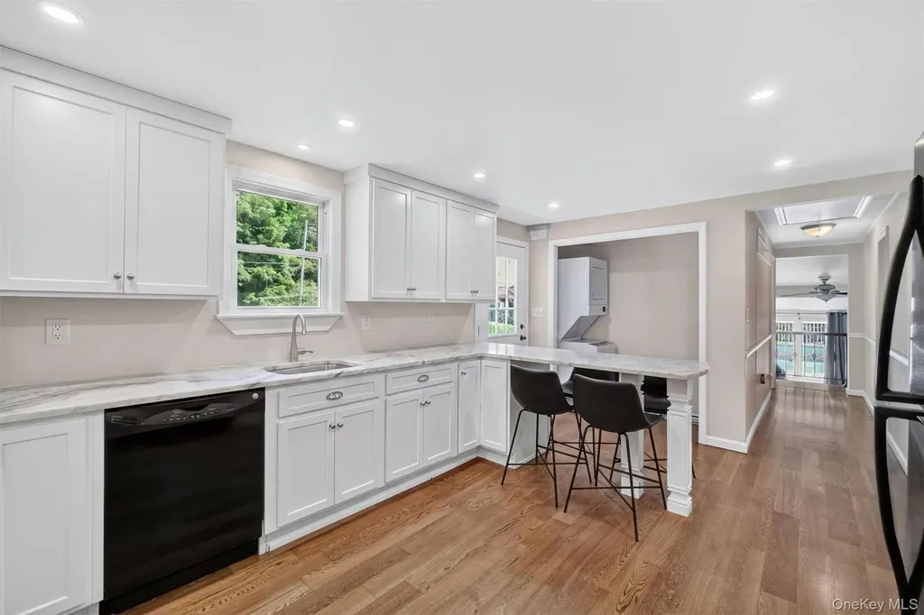 592 Long Pond Road Mahopac NY 10541