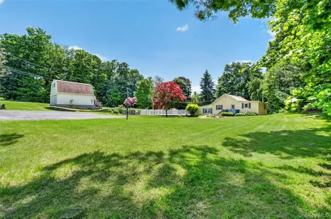 592 Long Pond Road Mahopac NY 10541