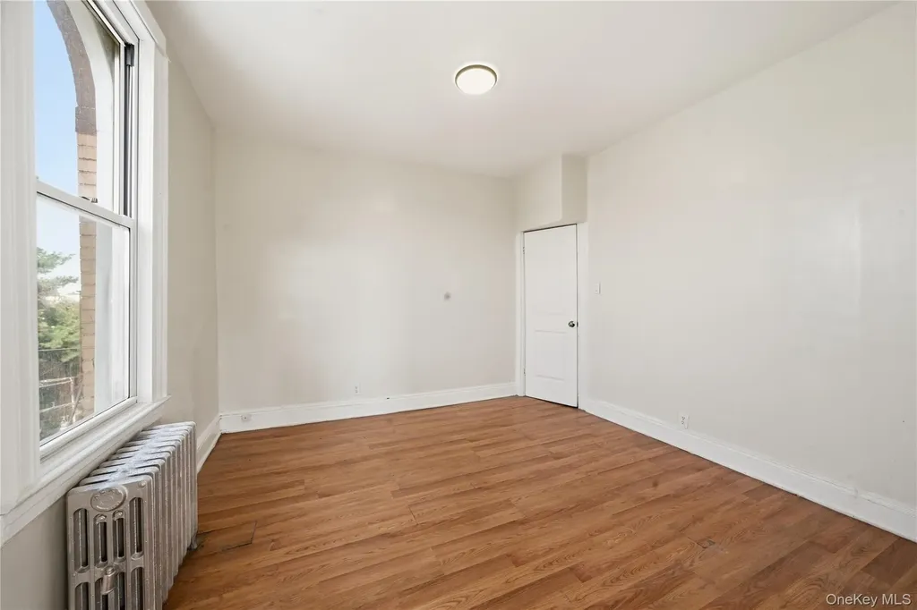 7402 65th Street Glendale NY 11385