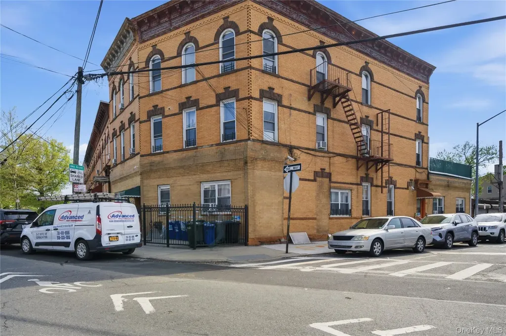 7402 65th Street Glendale NY 11385