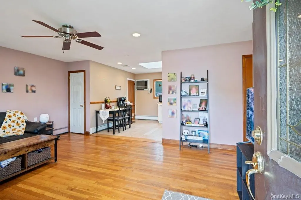 101 Sexton Road West Babylon NY 11704