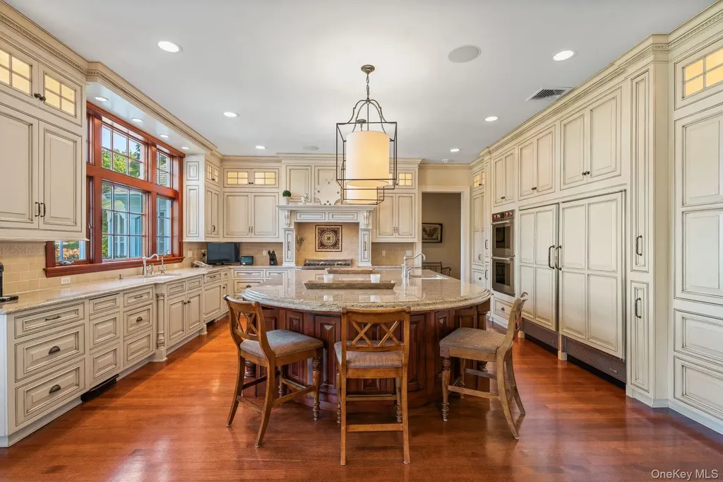 697 Short Beach Road Nissequogue NY 11780