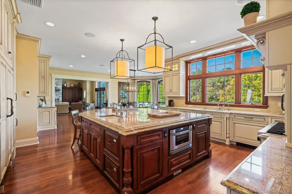 697 Short Beach Road Nissequogue NY 11780