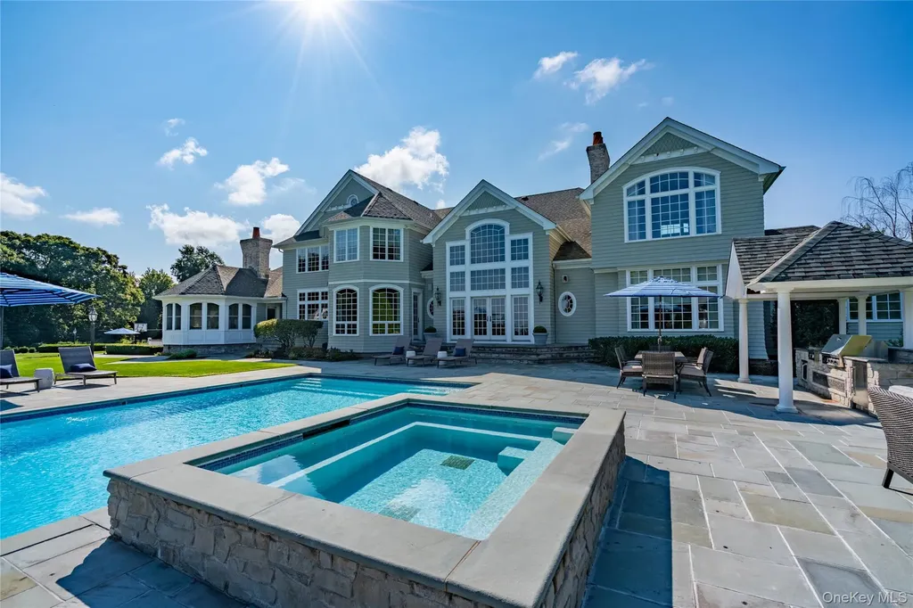697 Short Beach Road Nissequogue NY 11780