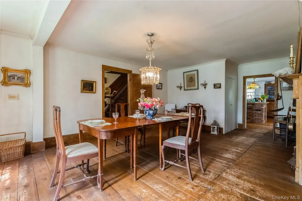 93 Widmer Road Wappingers Falls NY 12590
