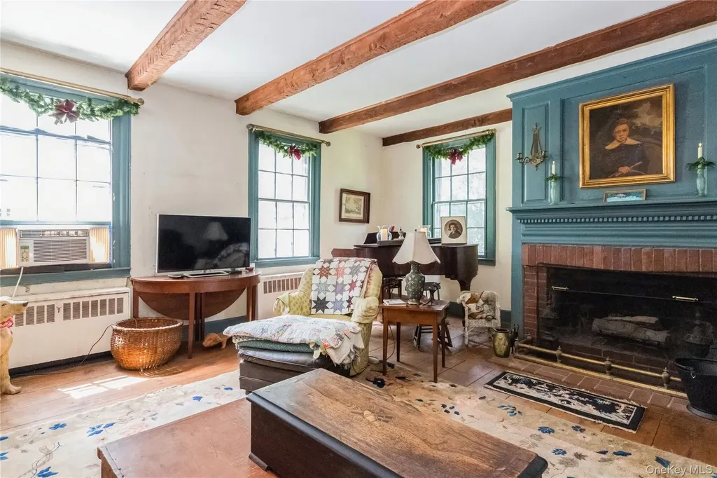 93 Widmer Road Wappingers Falls NY 12590