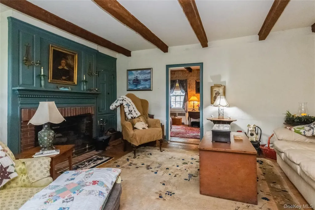 93 Widmer Road Wappingers Falls NY 12590