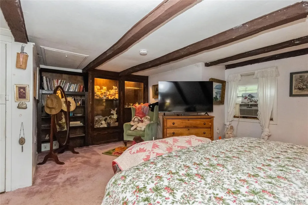 93 Widmer Road Wappingers Falls NY 12590