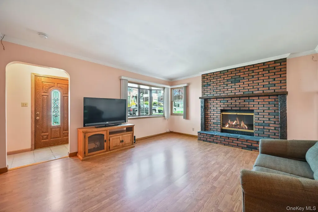 38 Croydon Road Yonkers NY 10710