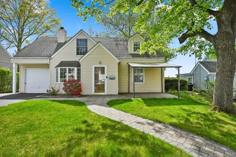 38 Croydon Road Yonkers NY 10710