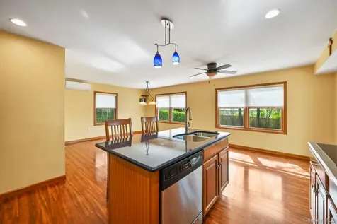 38 Croydon Road Yonkers NY 10710