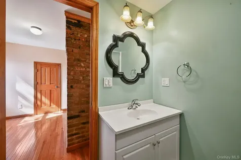 38 Croydon Road Yonkers NY 10710