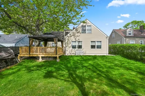 38 Croydon Road Yonkers NY 10710
