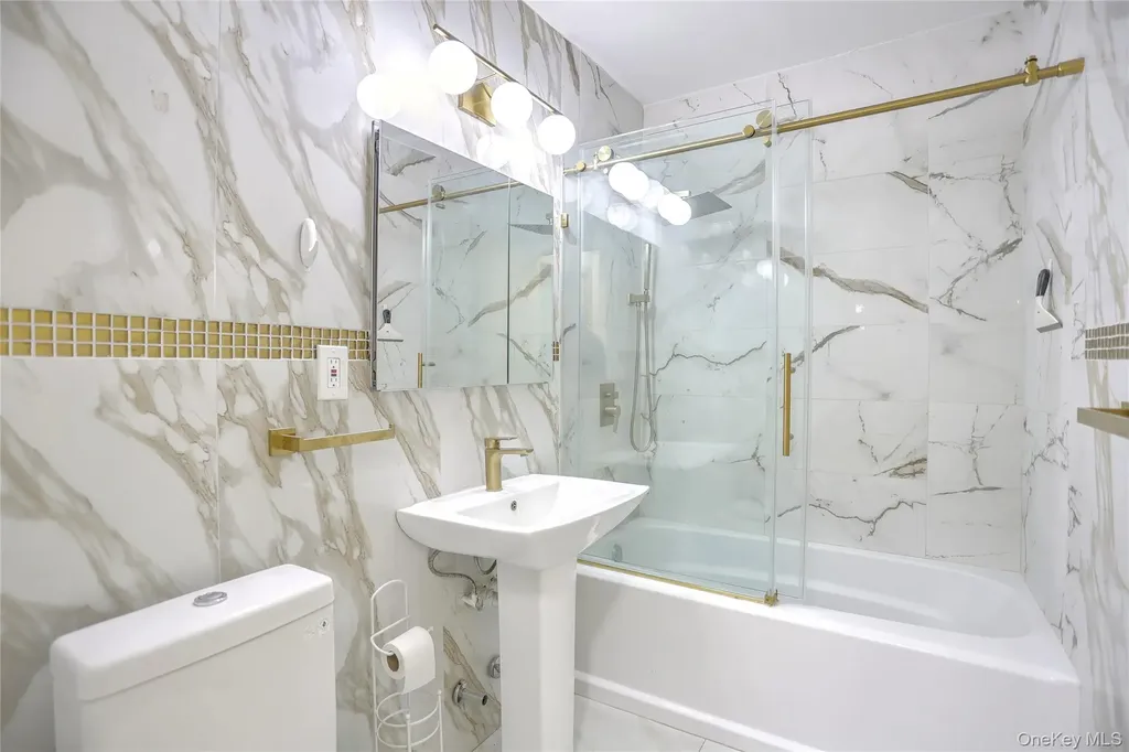 5 Secora Road Spring Valley NY 10977