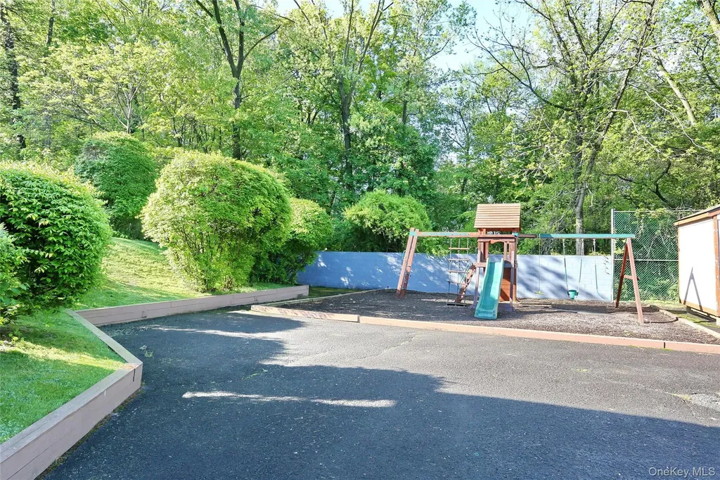 5 Secora Road Spring Valley NY 10977