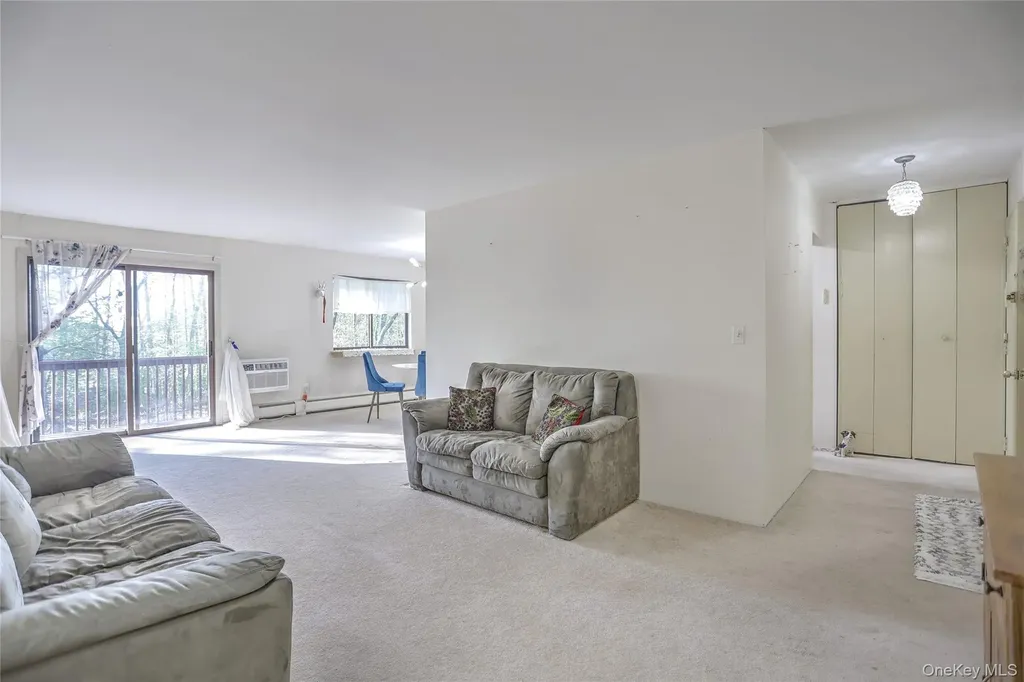 5 Secora Road Spring Valley NY 10977